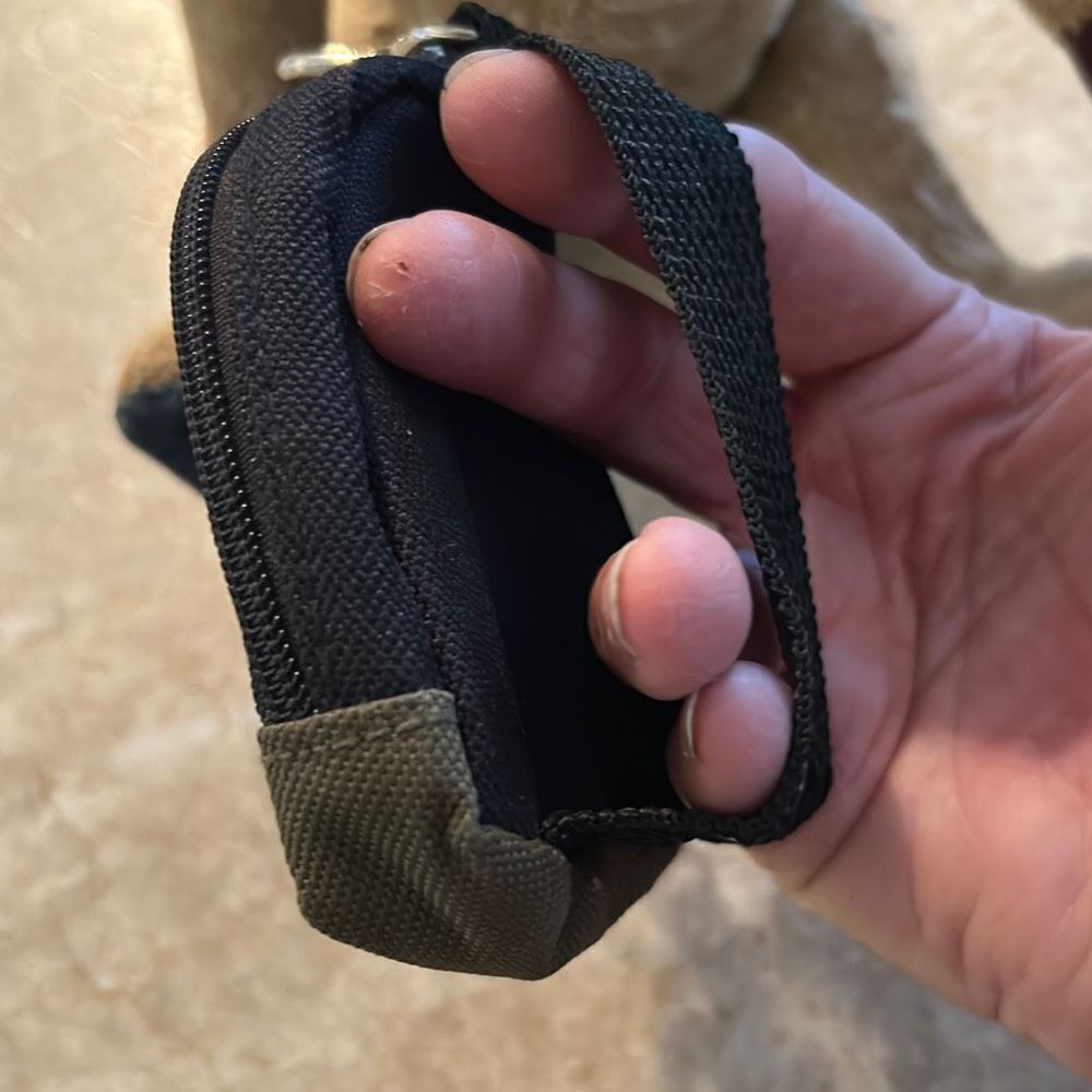 Mini Backpack Keychain - Picture 2 of 4